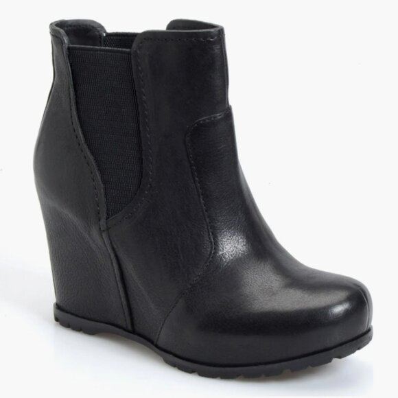 Kork-Ease Women's Neville Ankle Wedge Booties Black Size 9 - Picture 1 of 10